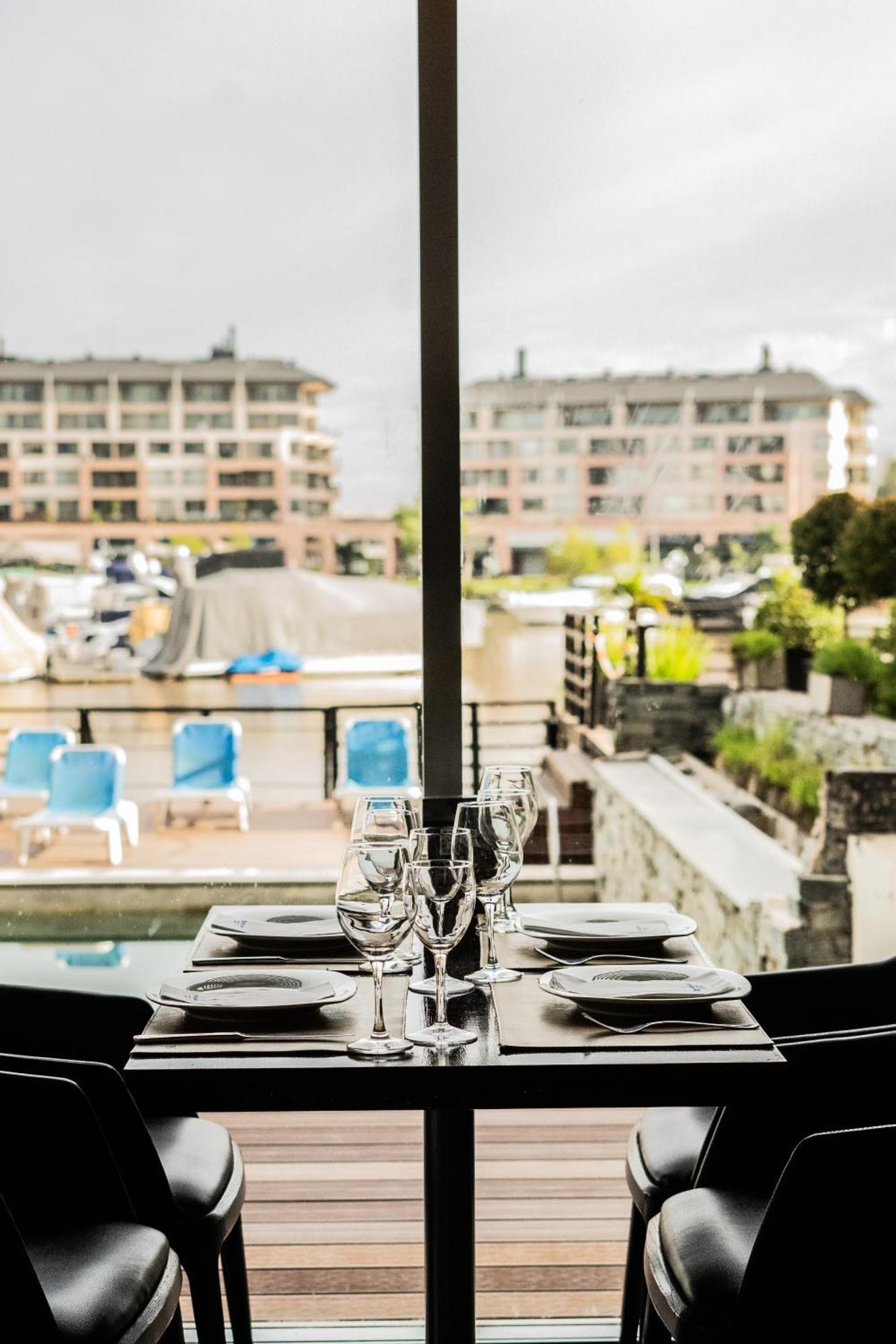 Wyndham Nordelta Tigre - Buenos Aires Hotel Exterior foto The view from the restaurant