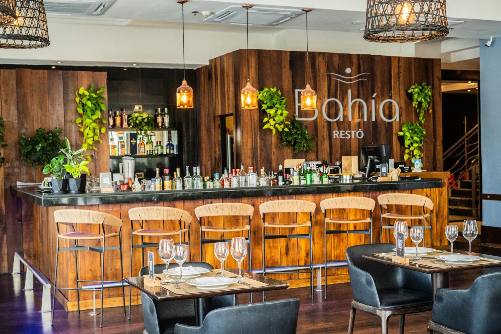 Wyndham Nordelta Tigre - Buenos Aires Hotel Exterior foto Bahía Resto